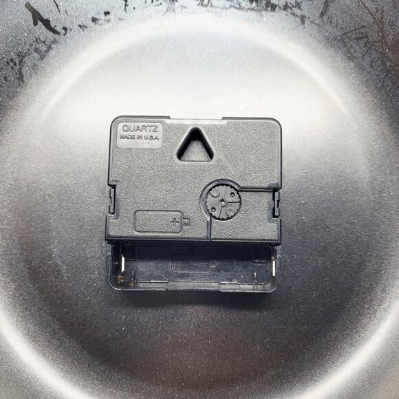 Quartz Blue Painted Cottage Scenery 8" Fry Pan Decorative Wall Clock Made in USA - Picture 6 of 10